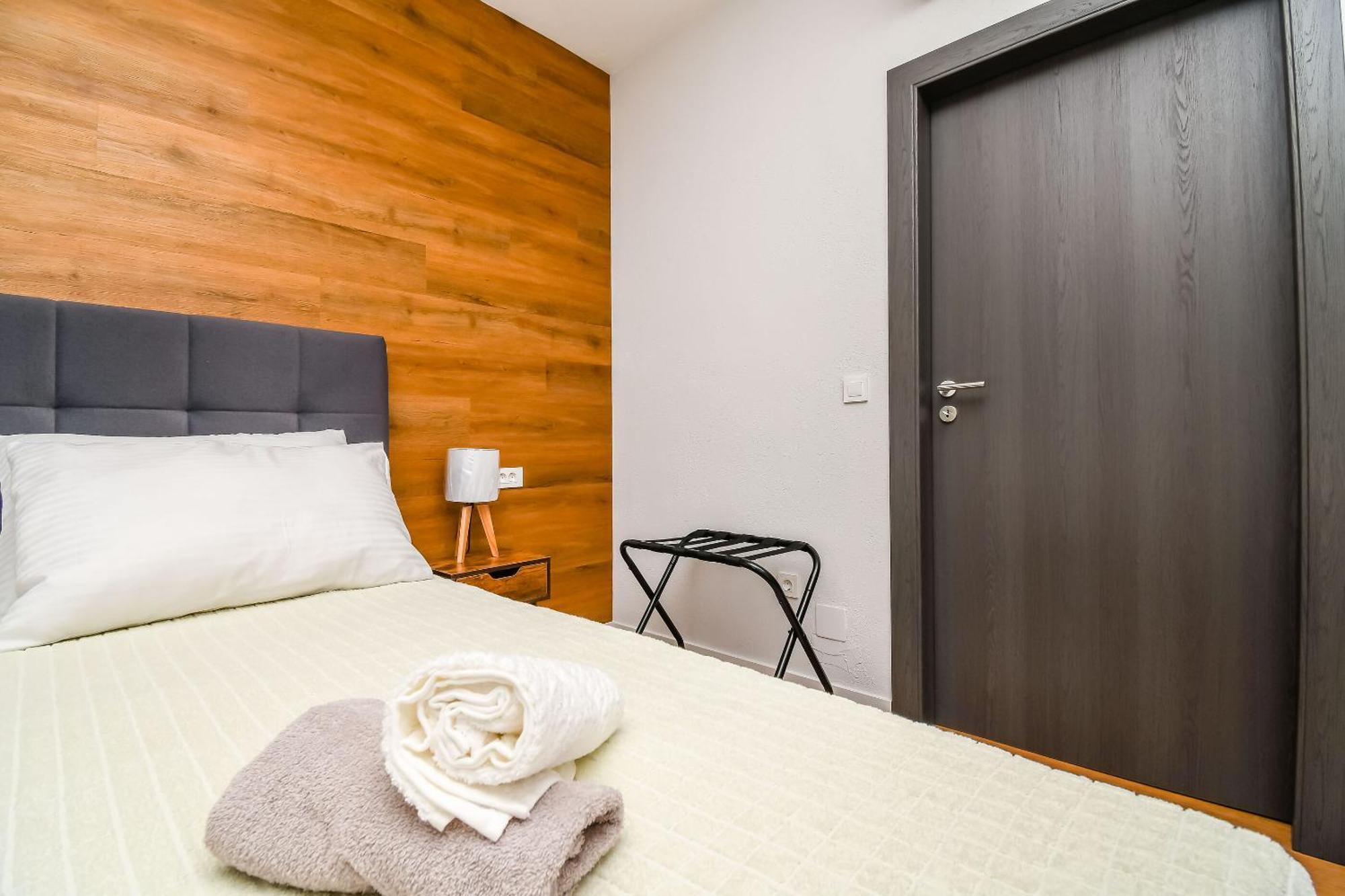 Apartments Neli Trogir Exterior photo